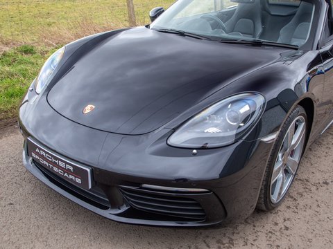 Porsche 718 BOXSTER S PDK 19