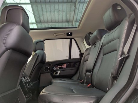 Land Rover Range Rover 3.0 Range Rover Vogue SDV6 Auto 4WD 5dr 45