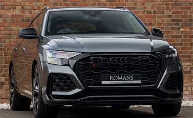 Audi RS Q8 Vorsprung 1