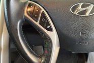 Hyundai i30 1.4 Blue Drive SE Nav Hatchback 5dr Petrol Manual Euro 6 (s/s) (100 ps) 43