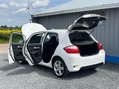 Toyota Auris 1.6 V-Matic SR Euro 5 5dr 17
