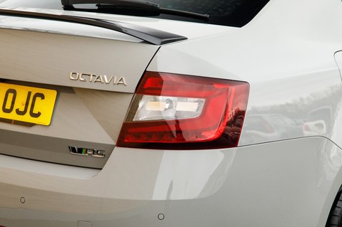 Skoda Octavia VRS CHALLENGE TSI DSG 9