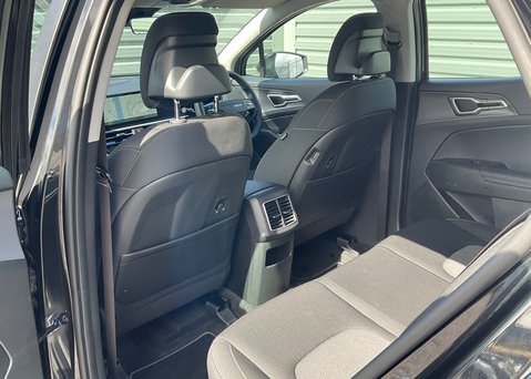 Kia Sportage Pure 1.6 T-GDi 12