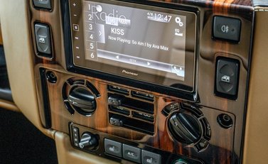 Land Rover Defender 90 XS Bowler 18