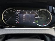 Land Rover Range Rover Evoque EDITION Plug-in Petrol Hybrid 58