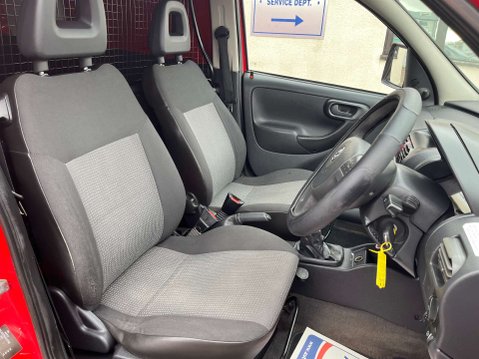 Vauxhall Combo 1.2 Combo 1700 CDTi 17