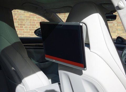 Porsche Panamera Turbo S E-Hybrid 24