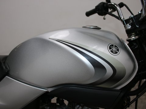 Yamaha YBR 125 YBR125 ED 25