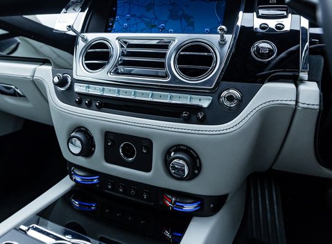Rolls-Royce Wraith Series II 24