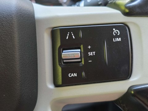 Land Rover Defender 3.0 Defender Hard Top S D MHEV Auto 4WD 5dr 40