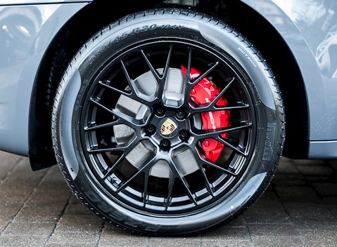 Porsche Macan GTS 4