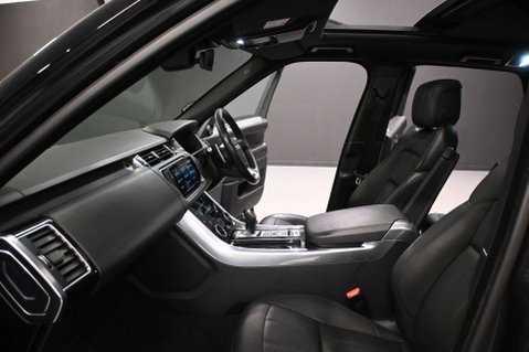 Land Rover Range Rover Sport 3.0 Range Rover Sport HSE Dynamic Black D MHEV Auto 4WD 5dr 10