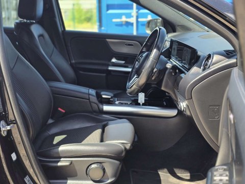 2020 Mercedes-Benz GLA thumbnail 23
