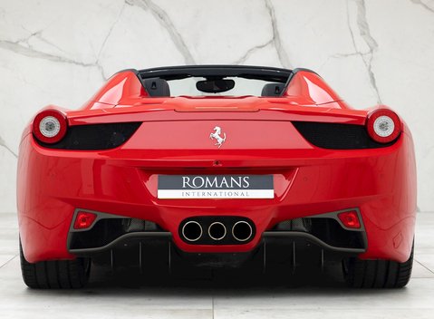 Ferrari 458 Spider 6