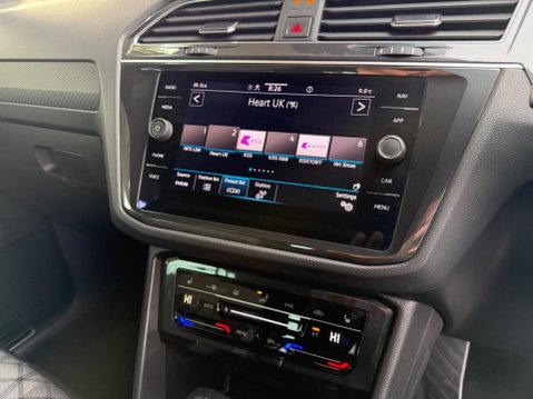 Volkswagen Tiguan 1.5 TSI R-Line DSG Euro 6 (s/s) 5dr 26