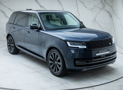 Land Rover Range Rover P460e Autobiography LWB 11