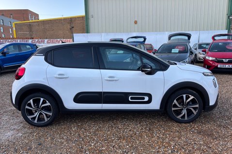 Citroen C3 PURETECH SHINE PLUS S/S..1 OWNER 3 SERVICES.APPLE CARPLAY..NAVIGATION 4