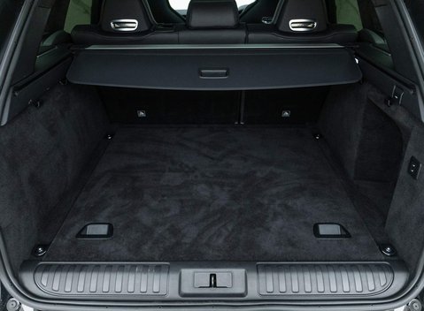 Land Rover Range Rover Sport 5.0 SVR Carbon Edition 36