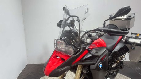 BMW F800 2014 ONLY 23K FULL ALLOY LUGGAGE NEW MOT SERVICED 800CC 30