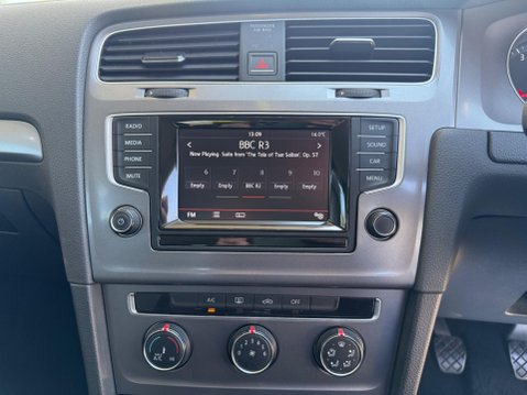 Volkswagen Golf 1.4 TSI BlueMotion Tech S Euro 5 (s/s) 5dr 29