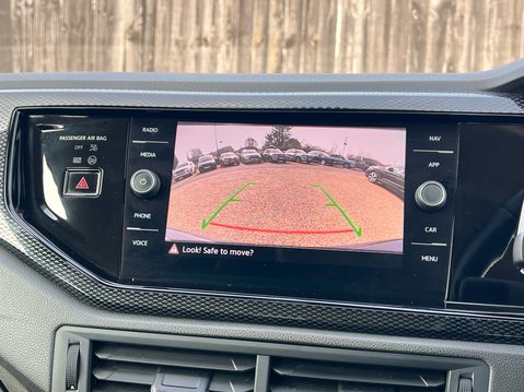 Volkswagen Polo LIFE TSI DSG 22