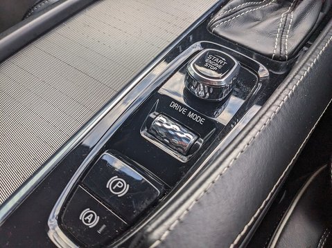 Volvo S90 D4 R-DESIGN 27