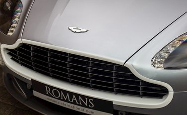 Aston Martin V8 Vantage N430 12