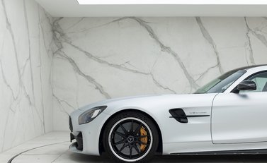 Mercedes-Benz Amg GT GT R Premium 25