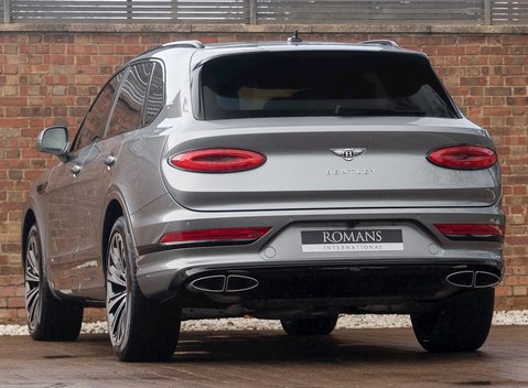 Bentley Bentayga V8 First Edition 3