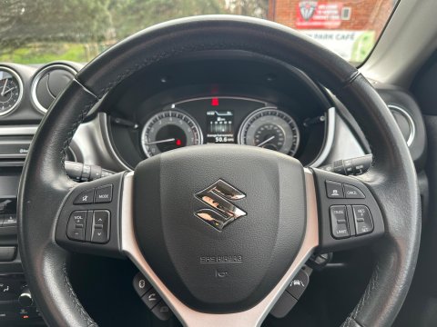 Suzuki Vitara 1.4 Boosterjet MHEV SZ4 Euro 6 (s/s) 5dr 17