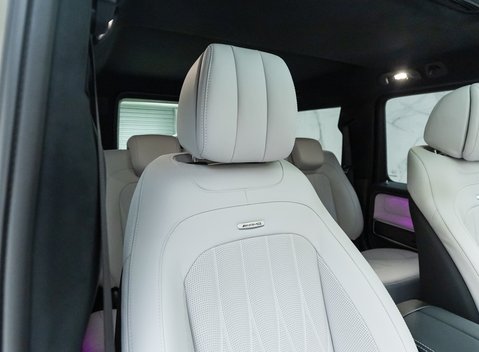 Mercedes-Benz G Class AMG G63 Carbon Edition 14