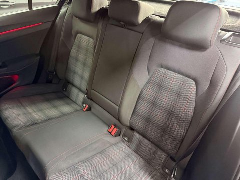Volkswagen Golf 2.0 TSI GTI Hatchback 5dr Petrol DSG Euro 6 (s/s) (245 ps) 39