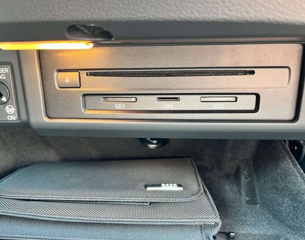 Audi A4 2.0 A4 Black Edition 40 TDI Semi-Auto 5dr 46