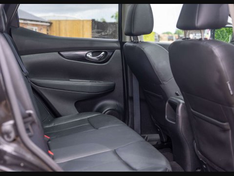 Nissan Qashqai 1.5 Qashqai Tekna dCi 5dr 7