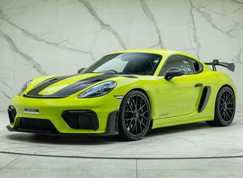 Porsche Cayman GT4 RS (718) 1