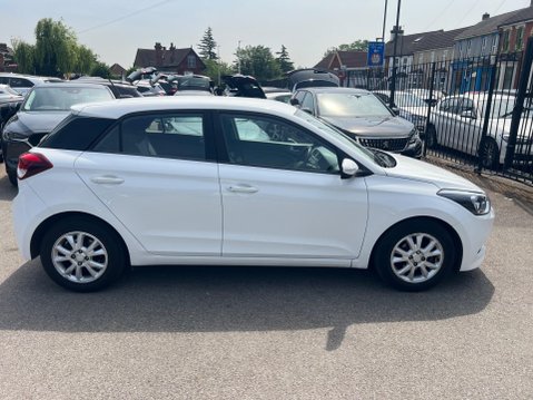Hyundai i20 1.2 Blue Drive SE Euro 6 (s/s) 5dr 7