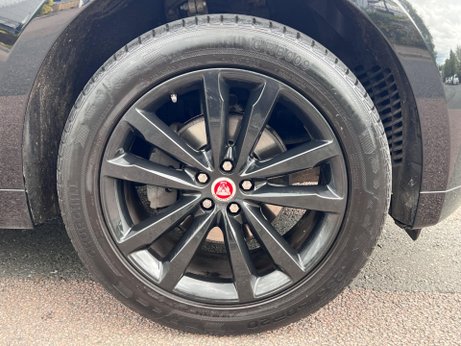 Jaguar F-Pace 2.0 D180 R-Sport Auto AWD Euro 6 (s/s) 5dr 72