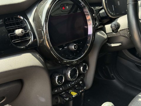 Mini Hatch Cooper S Electric Level 2 3dr 36