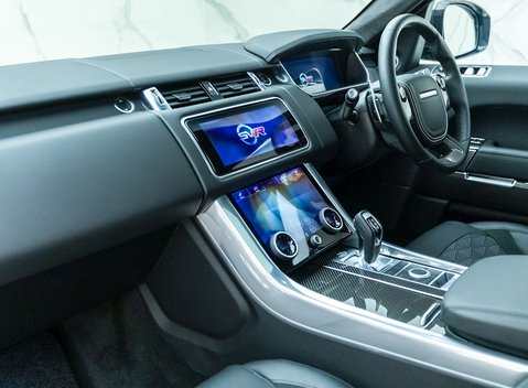 Land Rover Range Rover Sport 5.0 SVR Carbon Edition 15