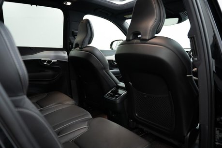 Volvo XC90 2.0 B5 MHEV R-Design SUV 5dr Diesel Hybrid Auto 4WD Euro 6 (s/s) (235 ps) 38