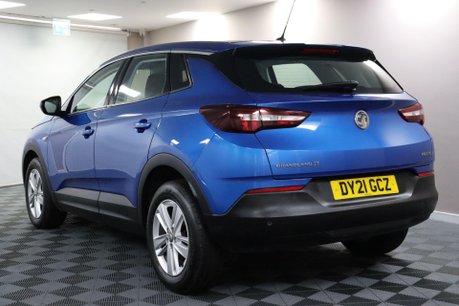 Vauxhall Grandland X SE PREMIUM 10
