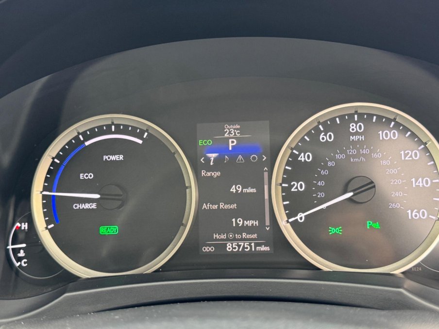 2016 Lexus Is — image 38