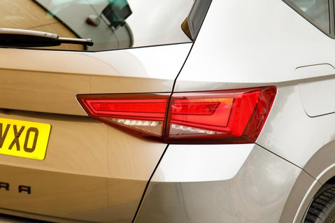 Cupra Ateca TSI VZ3 4DRIVE DSG 9