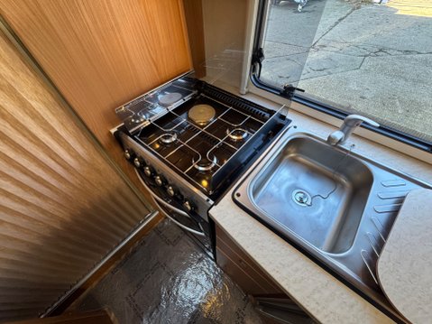 Autocruise Oakmont *** SOLD *** 16