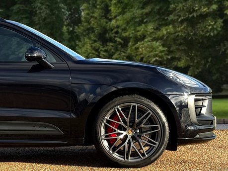 Porsche Macan GTS PDK 13