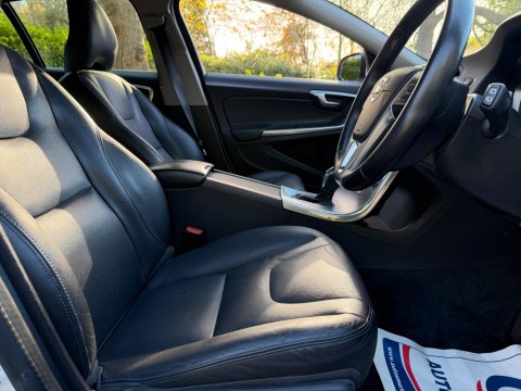 Volvo V60 2.0 T4 SE Nav Auto Euro 6 (s/s) 5dr 19