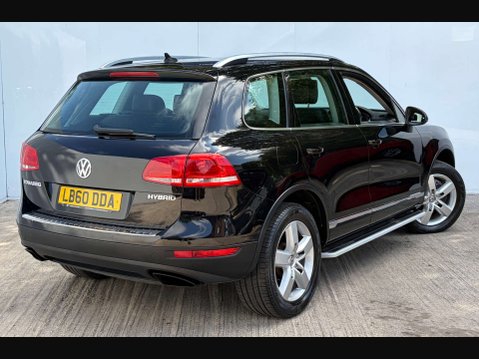 Volkswagen Touareg 3.0 Touareg V6 TSi Hybrid Auto 4WD 5dr 38