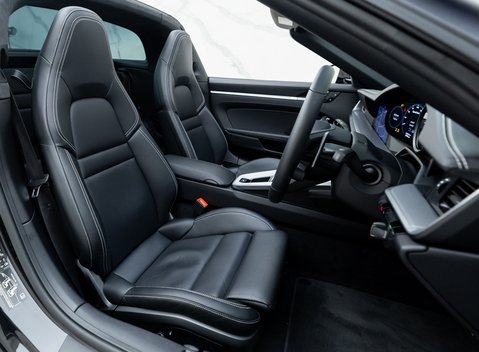 Porsche 911 Targa 4S (992) 14