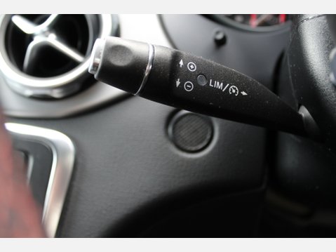 Mercedes-Benz GLA Class GLA 180 AMG LINE EDITION 14