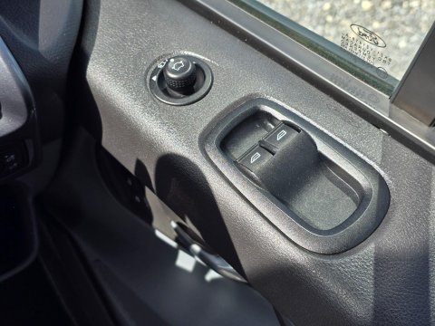 Ford Transit Custom Sport Campervan 32